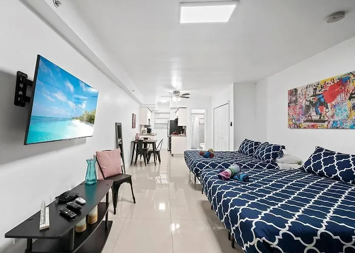 Escape 2 Beach, Ocean Dr Deco Apt With 2 Queen Beds
